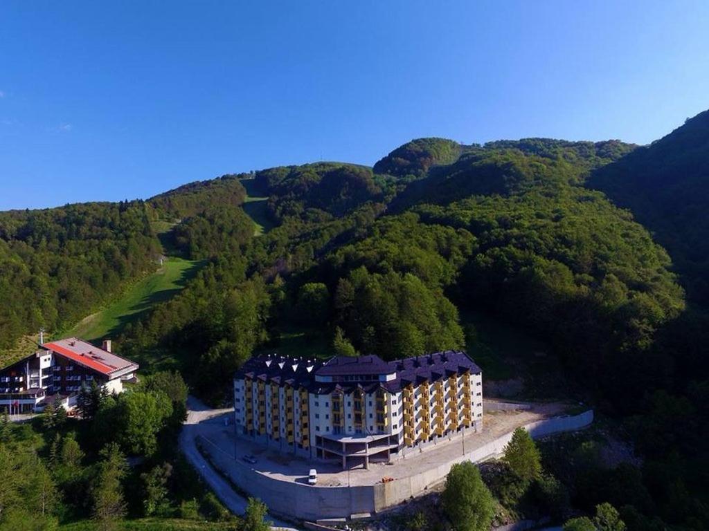 Forest View Apartment Маврово Екстер'єр фото